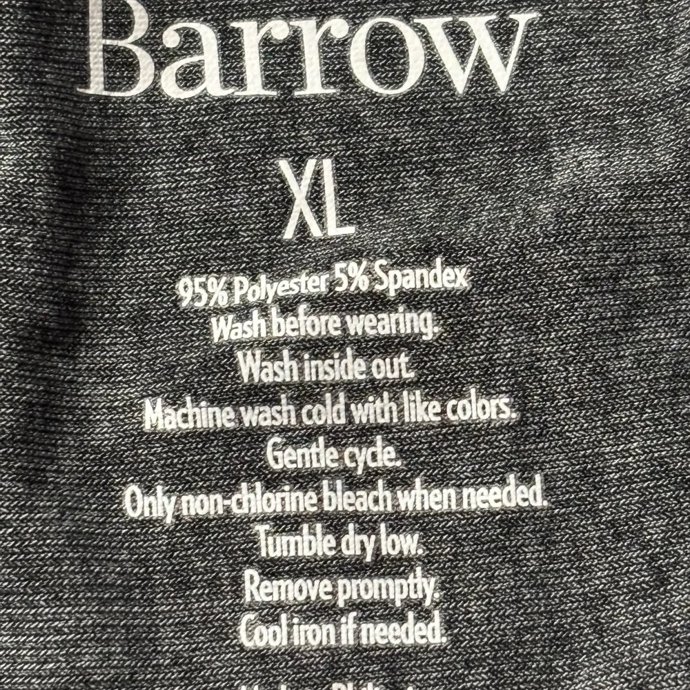 Black and White Polka Dot Sleeveless Top - Picture 7 of 8